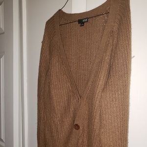 Vintage oversized buttoned down cardigan.